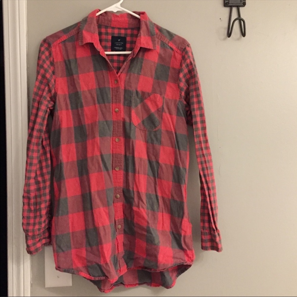 American Eagle Jegging Shirt